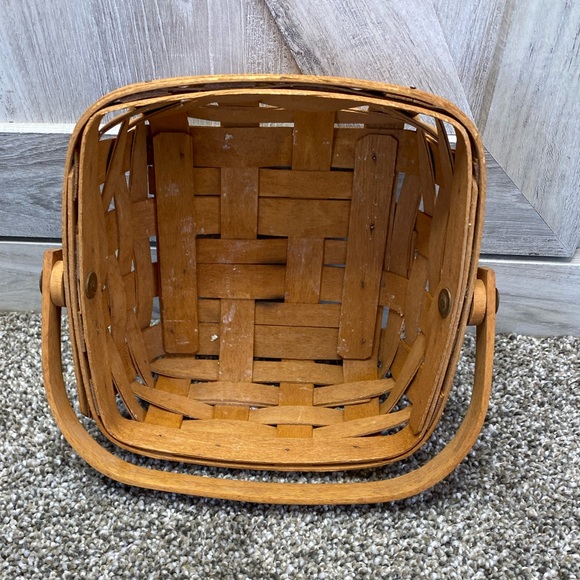 1994 Small Square Longaberger Basket with Handle 6.5”x6.5” - Picture 10 of 11